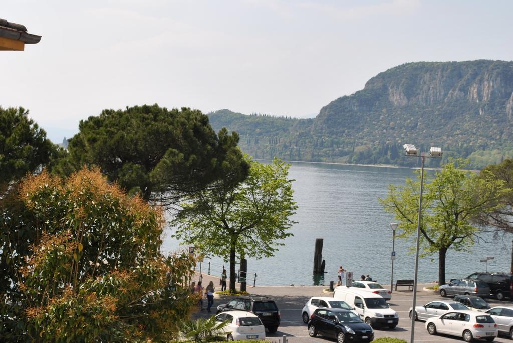 Albergo Alla Rocca Garda (Verona) Exterior photo