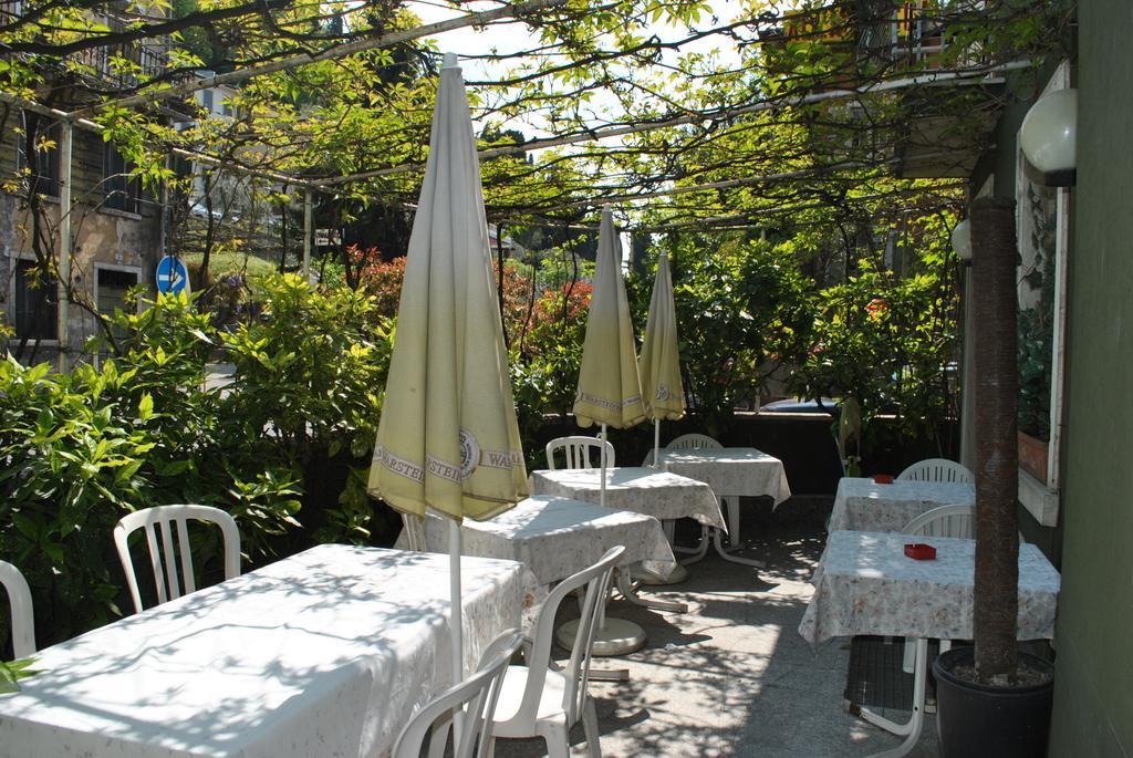 Albergo Alla Rocca Garda (Verona) Exterior photo